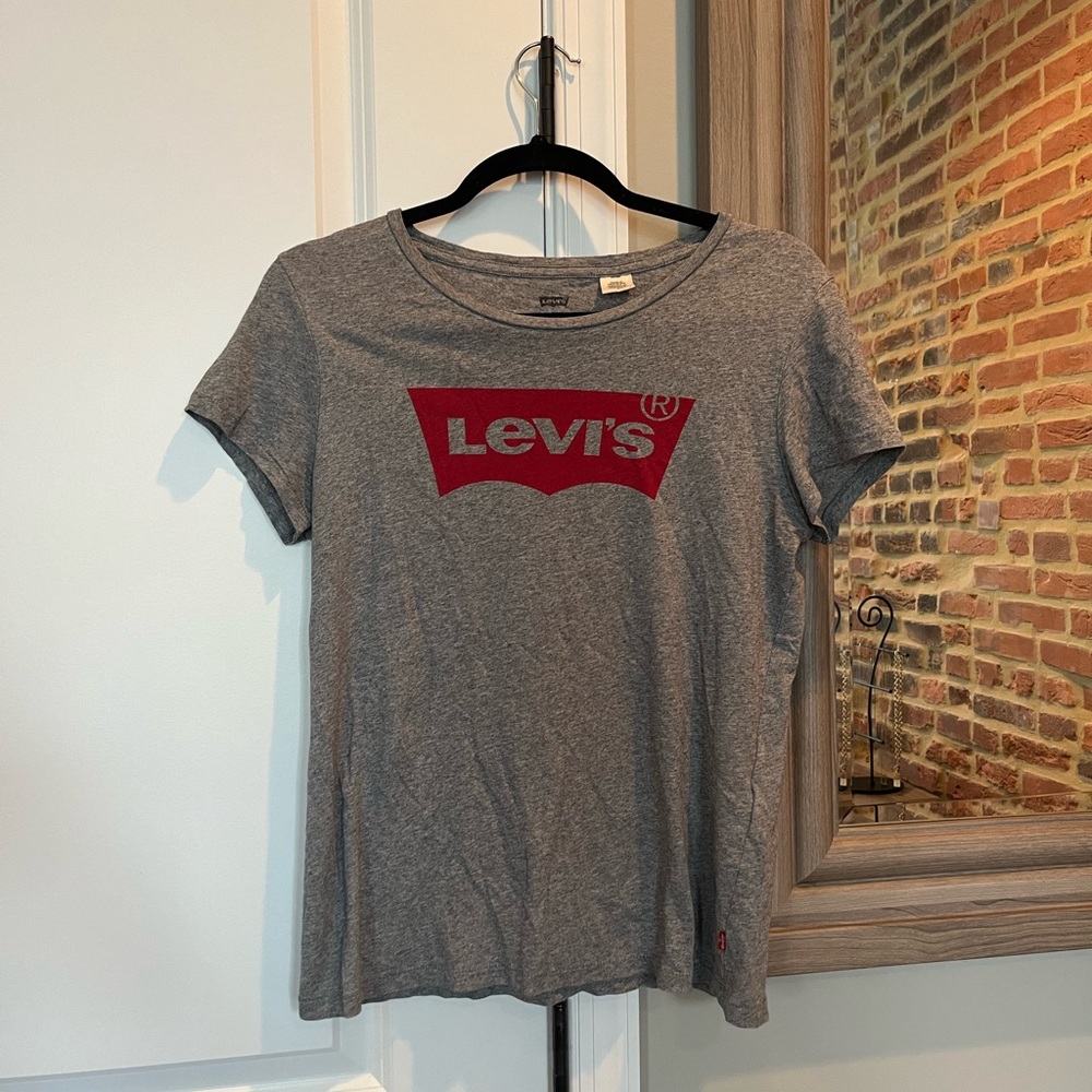 Levi’s Grey Shirt